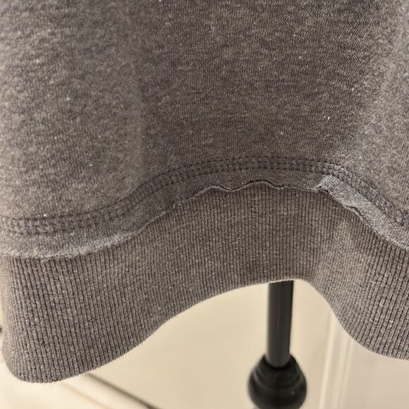 Pacific & Co Sweatshirt - Picture 4 of 6